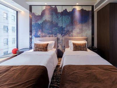 Akvo Khách sạn 4*